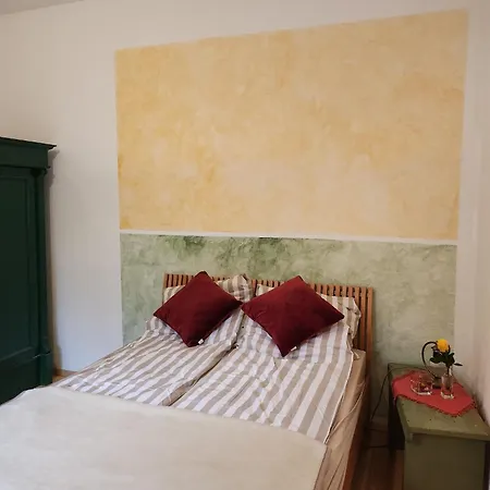 Apartamento Gemuetliche In Historischem 700 Jahre Altem Kulturdenkmal, 62qm - Keine Monteure Bitte