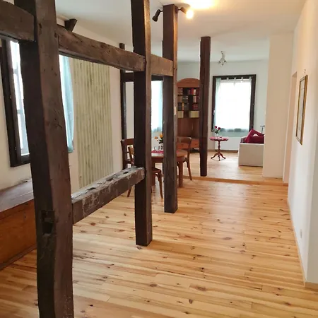 Gemütliche In Historischem 700 Jahre Altem Kulturdenkmal, 62qm Apartment *