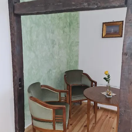 Gemütliche In Historischem 700 Jahre Altem Kulturdenkmal, 62qm Apartment *